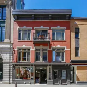 Le Gentleman // Downtown Spacious Apartment